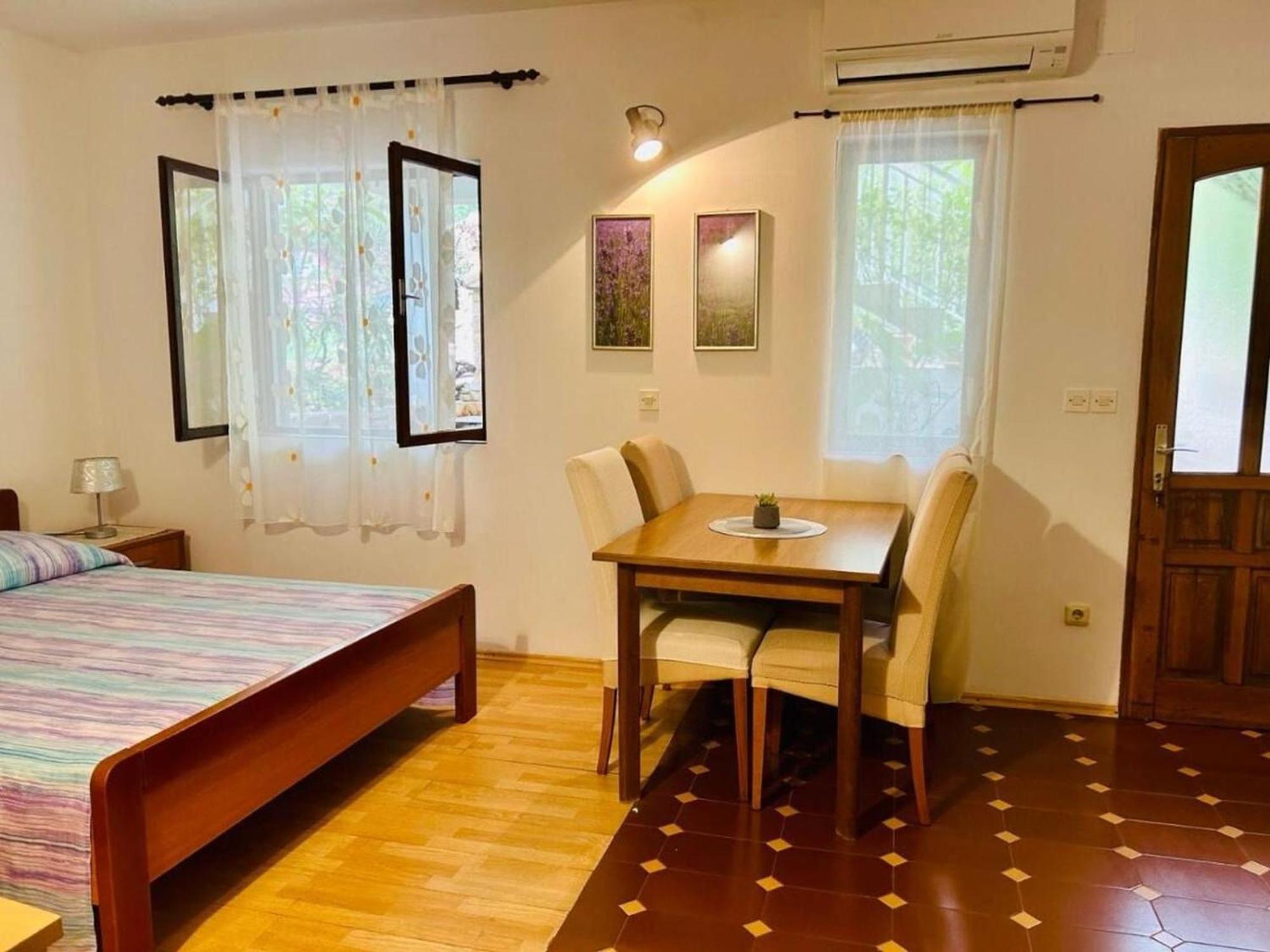 Apartments Matkov - Quite And Peaceful Location 젤사 외부 사진